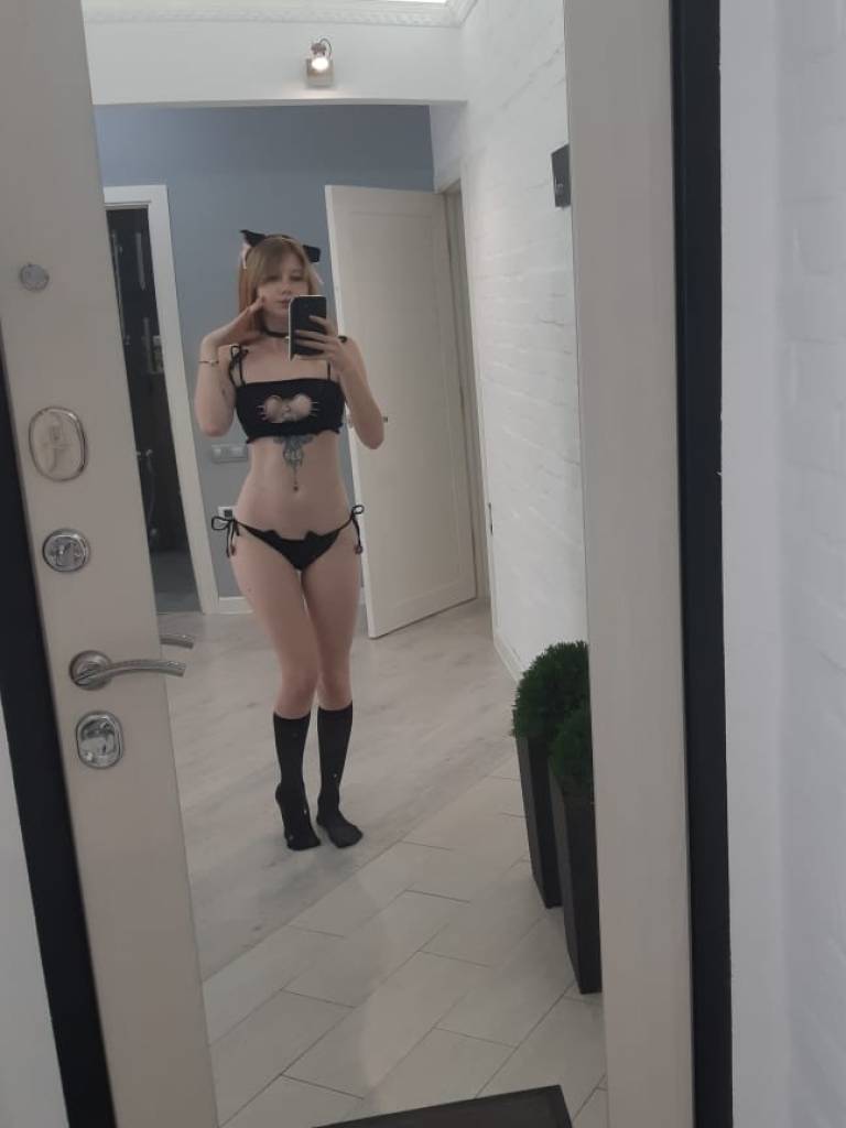 escort girl Saint-Jean-de-Braye