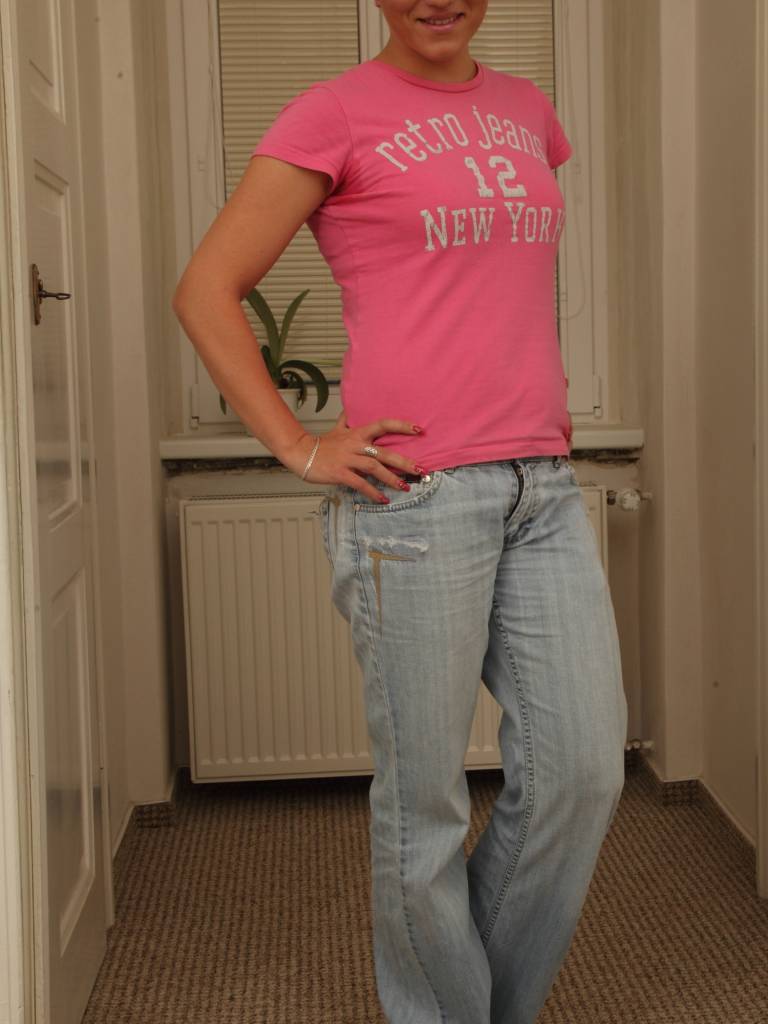 escort girl Givet